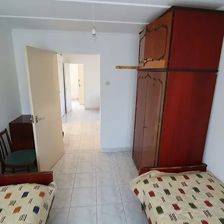 Semesterbostad Zeus Hospitality Vromerí